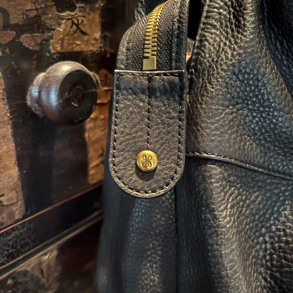 HOBO Classic Black Leather Bag - Picture 7 of 14